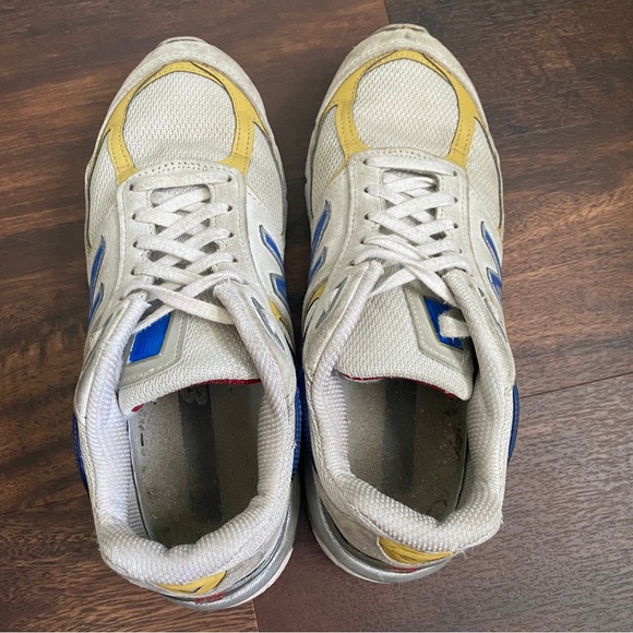 New Balance 990v5 Size 8.5 Women's Nimbus Cloud White Sneakers W990NR5 - Picture 9 of 13